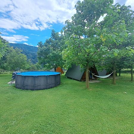 Glamping Hiske Petrin Hotel Tolmin Eksteriør billede