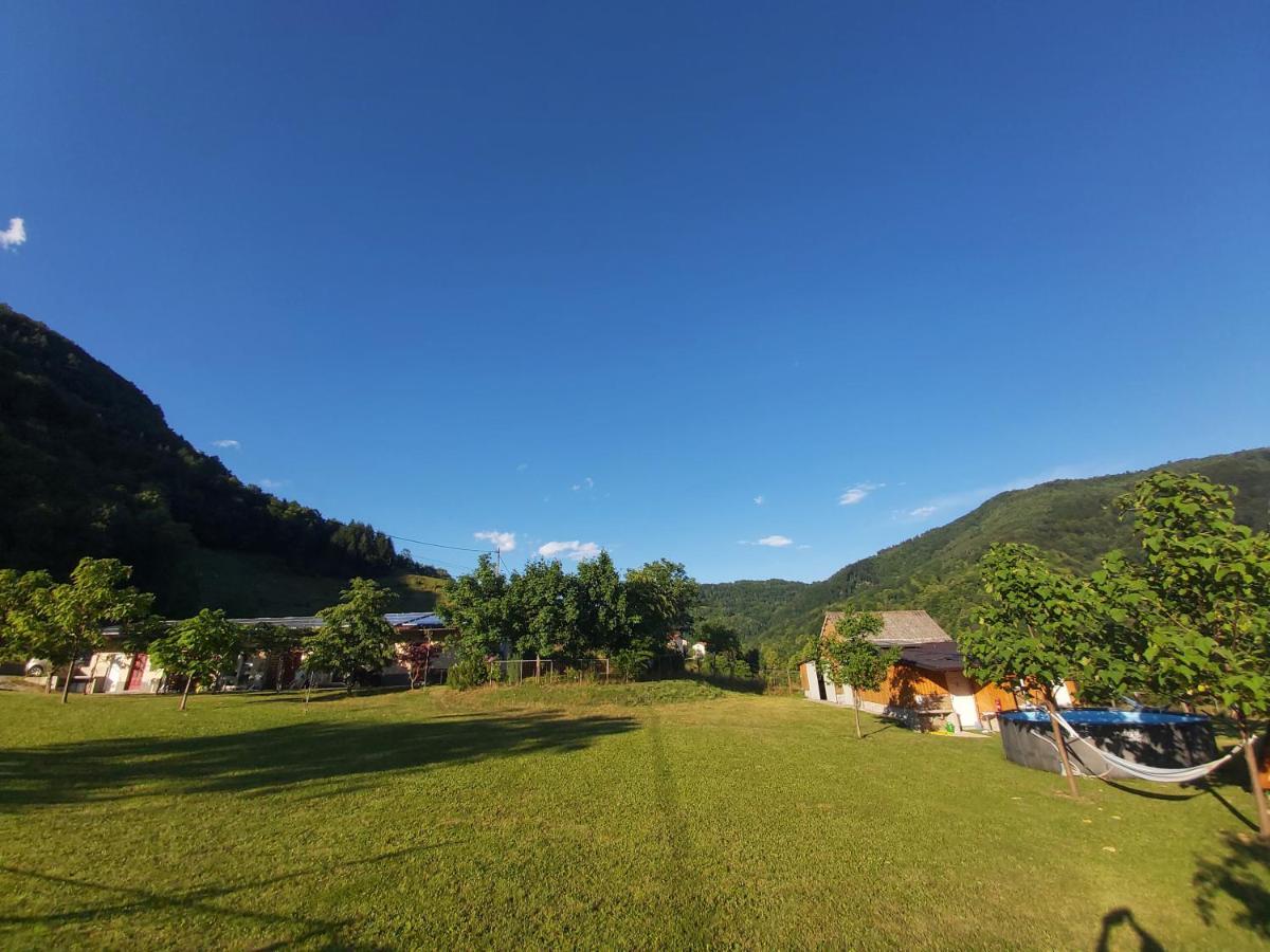 Glamping Hiske Petrin Hotel Tolmin Eksteriør billede
