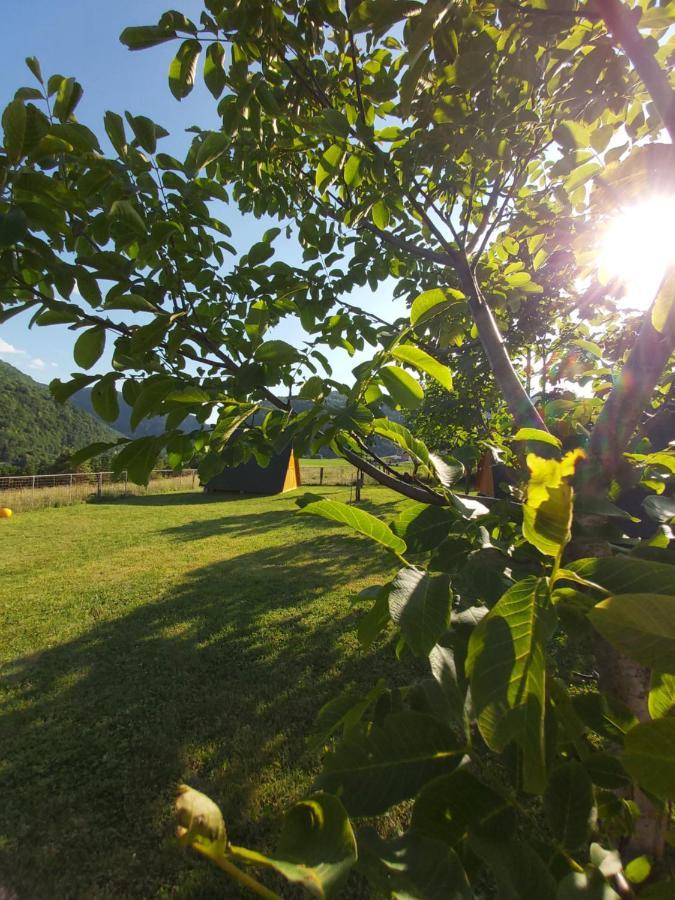 Glamping Hiske Petrin Hotel Tolmin Eksteriør billede