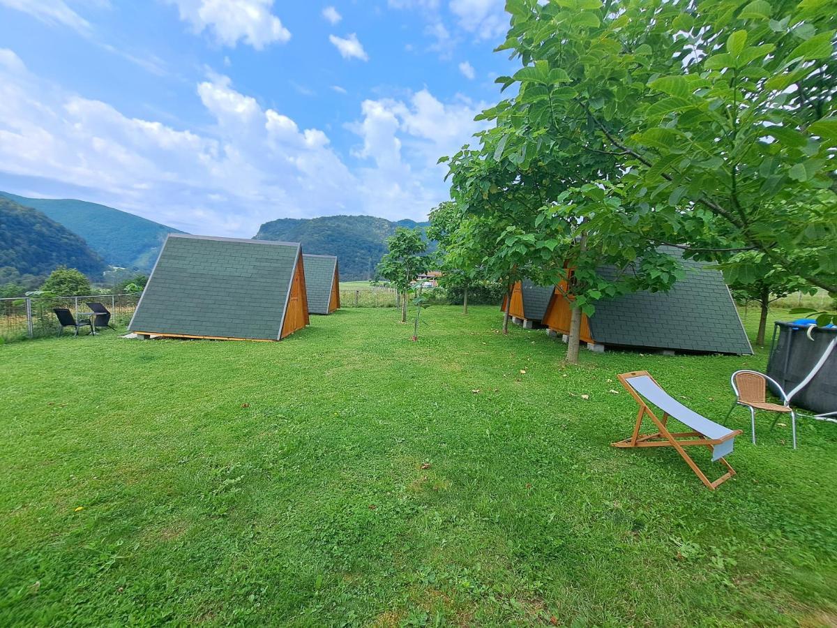 Glamping Hiske Petrin Hotel Tolmin Eksteriør billede